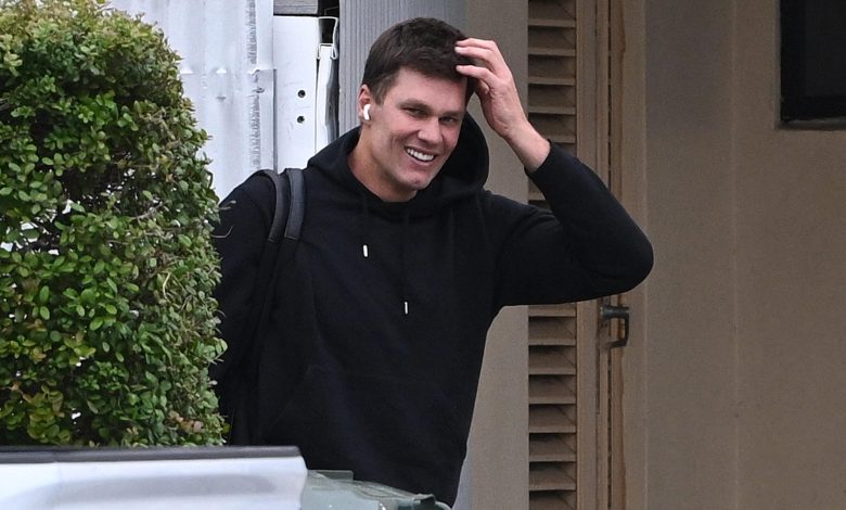 Tom Brady semua tersenyum