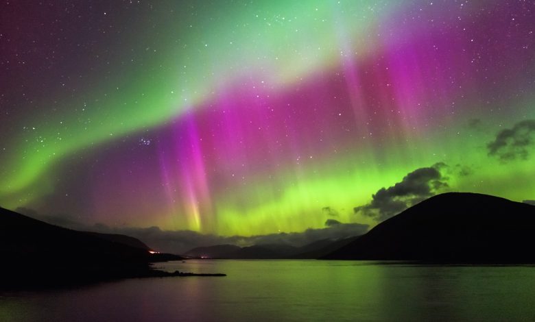 Aurora diperkirakan terjadi di AS akhir pekan ini saat badai matahari melanda Bumi