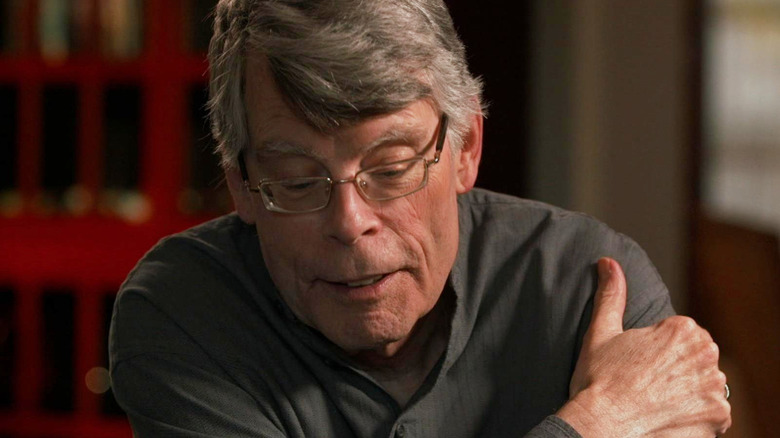 Stephen King meremehkan Menemukan Akar Anda