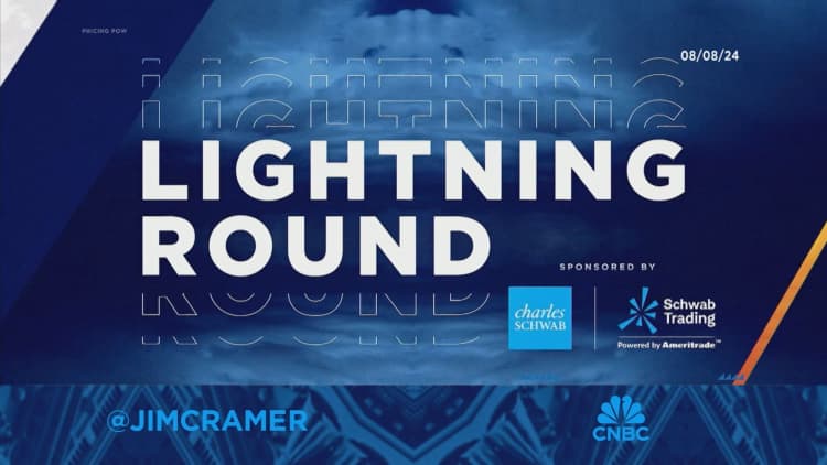 Round Lightning: Saya tidak bisa memainkan Perangkat Lunak Perusahaan, terlalu banyak uang yang hilang, kata Jim Cramer