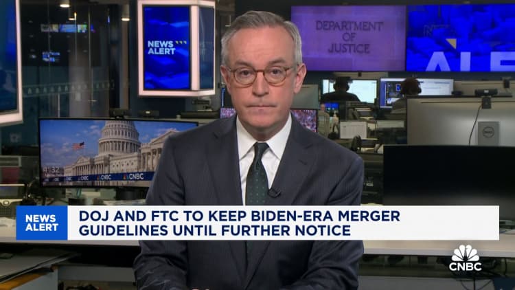 DOJ dan FTC untuk menjaga pedoman merger dan akuisisi era Biden sampai pemberitahuan lebih lanjut