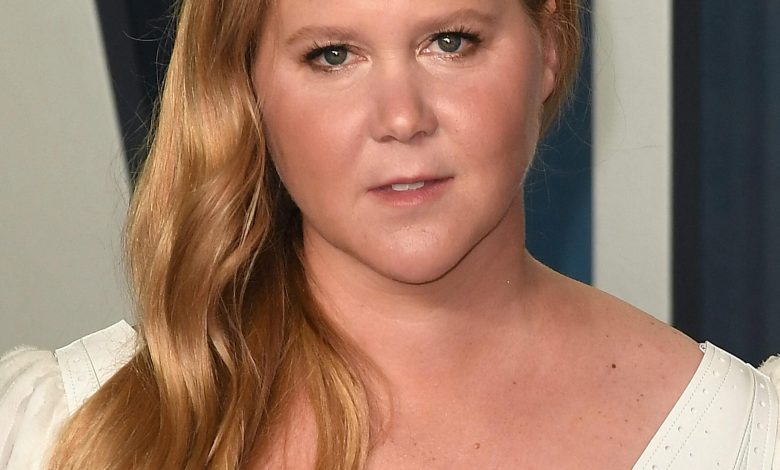 Amy Schumer di 2022 Vanity Fair Oscar Party