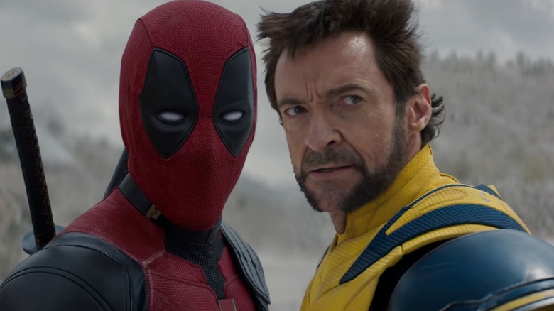 Deadpool dan Logan berdiri bersama dalam kekosongan di Deadpool & Wolverine