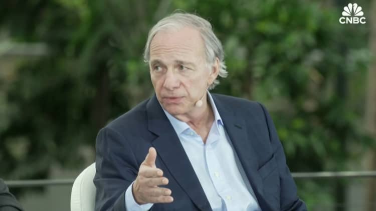 Dalio: Masalah utang pemerintah AS akan menyebabkan 'perkembangan yang mengejutkan'