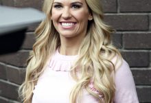 Christine McGuinness meninggalkan ITV Studios, London.