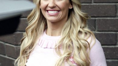 Christine McGuinness meninggalkan ITV Studios, London.