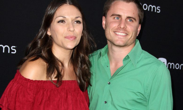 Deanna Pappas dan Stephen Stagliano di Event Self-Installing Car Celebrity