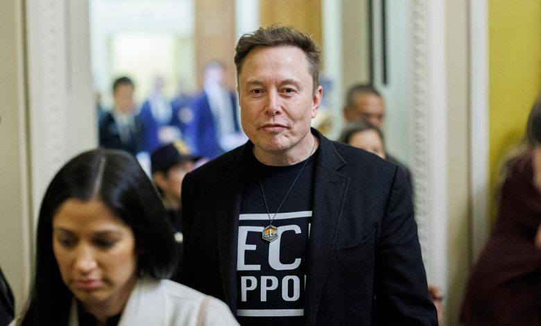 Elon Musk bertemu dengan Senat Republik