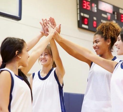 Pemain bola basket wanita