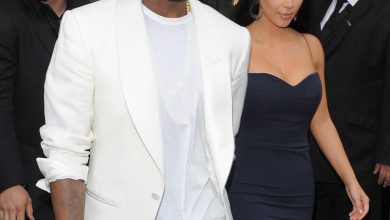 Scott Disick, Kanye West dan Kim Kardashian terlihat meninggalkan Hotel Athenaeum di Mayfair