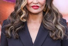 Tina Knowles menghadiri pemutaran perdana Los Angeles dari Amazon MGM Studios '' Penantang '