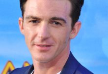 Drake Bell di pemutaran perdana Los Angeles dari '' Spider-Man: Homecoming ''