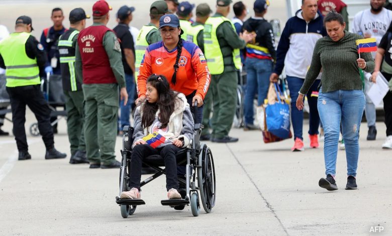 "Merasa dikhianati": Perburuan migran AS Trump tidak ada yang membuat siapa pun dari deportasi