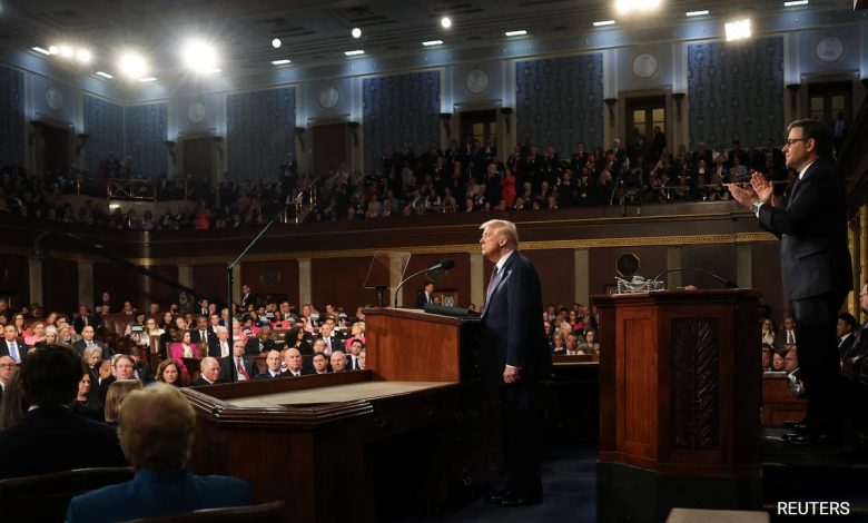 Tidak Ada Pajak atas Tips, Lembur atau Jaminan Sosial: Di Dalam Rencana Trump untuk Amerika