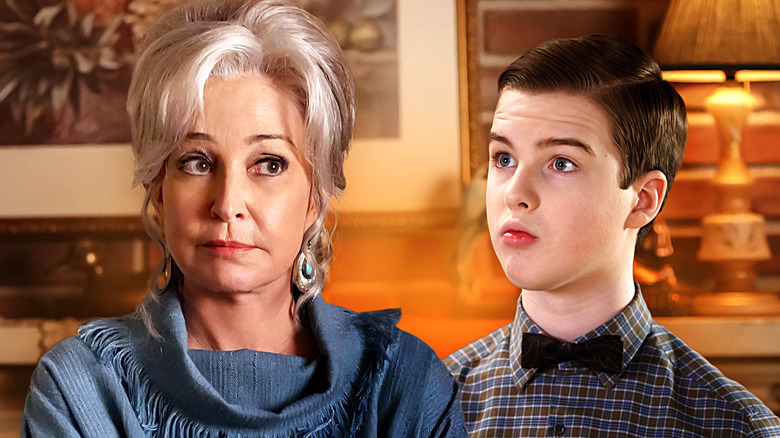 Annie Potts sebagai Meemaw dan Iain Armitage sebagai Sheldon on Young Sheldon