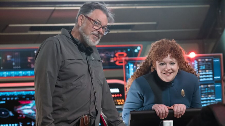 Jonathan Frakes Mengarahkan Episode Star Trek: Strange New Worlds