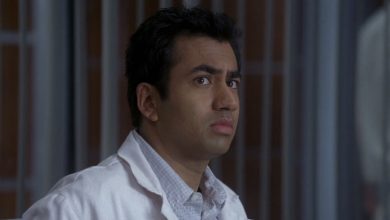 Lawrence Kutner Kal Penn terlihat prihatin dengan kantor rumah di rumah MD