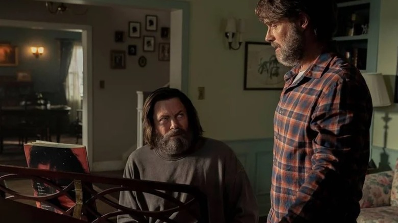 RUU Nick Offerman duduk di piano, melihat tagihan Murray Bartlett di The Last of Us