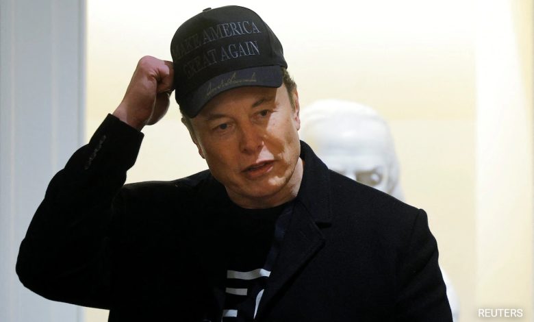 Musk mengatakan orang yang curang "ingin membunuhku", membanting serangan terhadap mobil Tesla