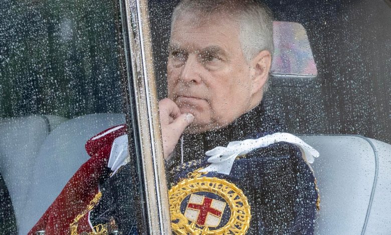 Pangeran Andrew di Penobatan Raja Charles III dan Consort Consort Camilla