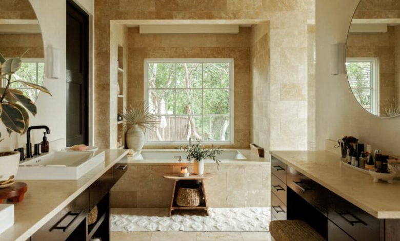 Camille Styles kamar mandi