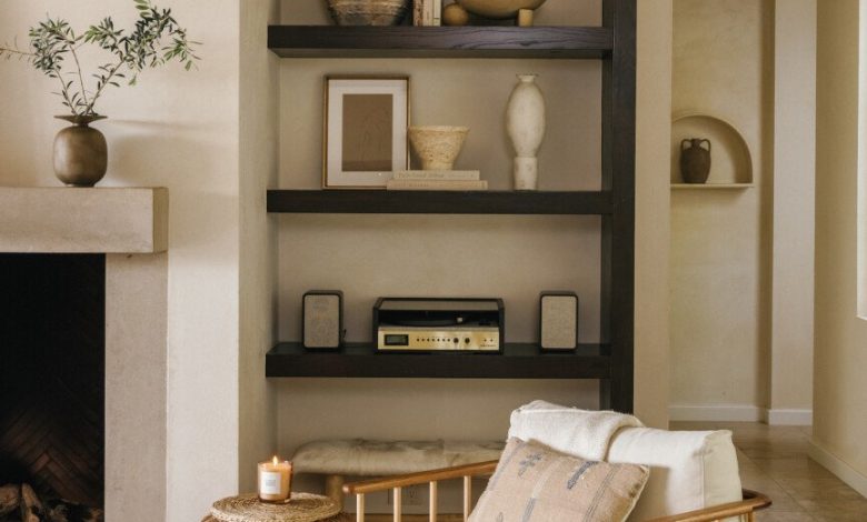 Desain Ruang Tamu Camille Styles - Styling Rak