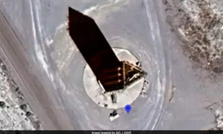 Menara misterius yang terlihat di Area 51 di Google Earth, teori 'alien' Sparks