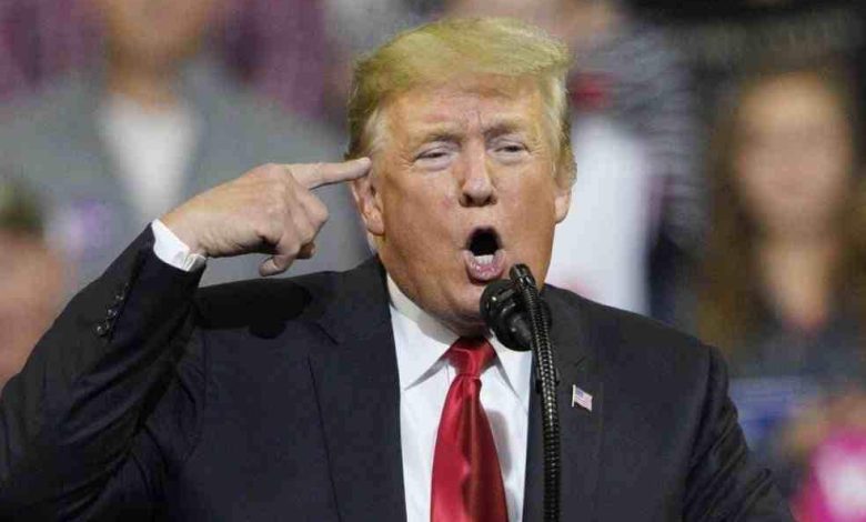"Hang Tough, itu tidak akan mudah": Donald Trump untuk orang Amerika di tengah perang tarif