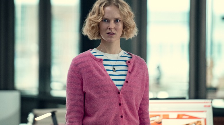 Verity berpura -pura bingung oleh tuduhan Maria di Bête Noire dari Black Mirror