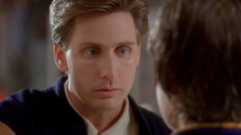 Emilio Estevez Menjadi Serius Seperti Gordon Bombay Di Bebek Perkasa