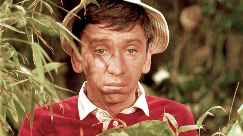 Bob Denver Fowns sebagai Gilligan di Pulau Gilligan