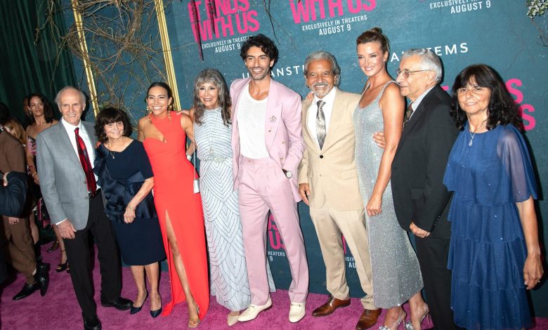 Justin Baldoni dan itu berakhir dengan kami Cast