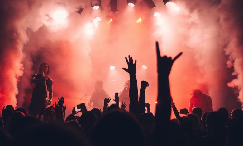 Festival dansa dibatalkan setelah penduduk setempat menyebut musik sebagai "bentuk penyiksaan"