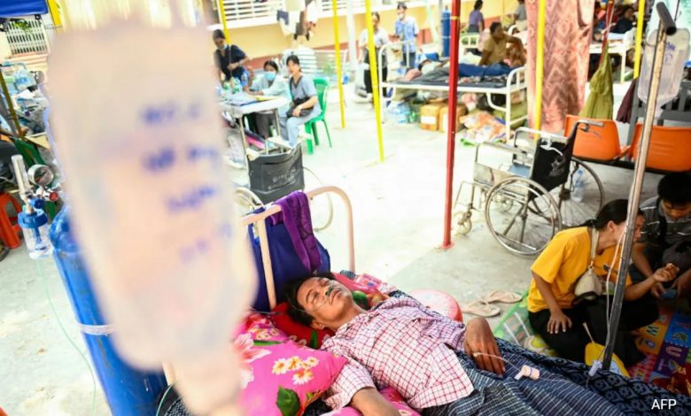 "I Am Free": Guru Myanmar ditarik keluar dari puing -puing 5 hari setelah gempa bumi