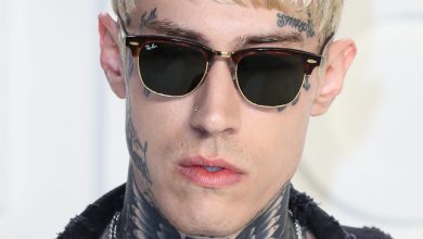 Lacak Cyrus