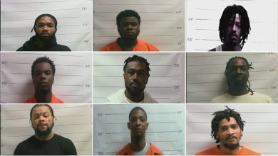 Berteman di pusat turis AS New Orleans Setelah 10 Penjara Escape