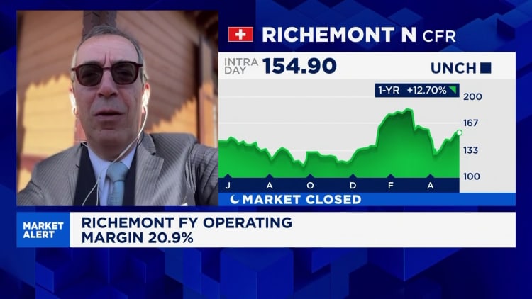 Rumah perhiasan Richemont adalah pemimpin pasar, kata Bernstein