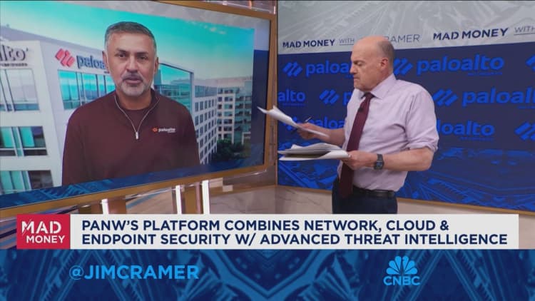CEO Palo Alto Networks Nikesh Arora pergi satu lawan satu dengan Jim Cramer