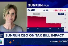 CEO Sunrun menjabarkan dampak dari mengakhiri kredit daya bersih dalam tagihan pajak baru