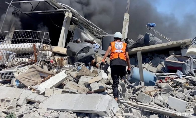 "Kematian terkadang lebih ramah": kerabat di gaza mogok keluarga yang hancur