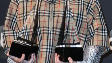 Billie Eilish di 2019 American Music Awards - Ruang Pers