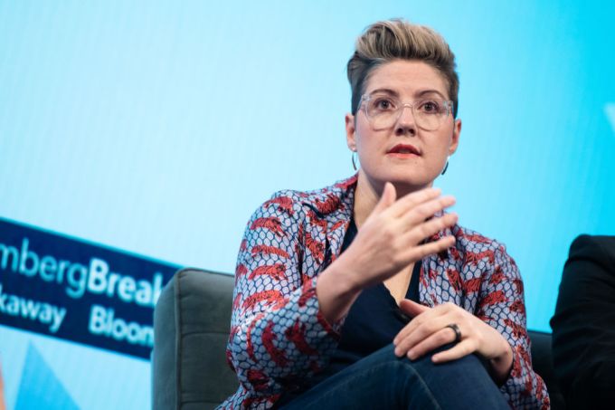 Christine Hunsicker, pendiri dan Kepala Eksekutif Caastle Inc., berbicara selama KTT CEO Bloomberg Breakaway di New York, AS, pada hari Selasa, 18 Juni 2019. KTT Breakaway adalah titik pertemuan bagi masyarakat untuk memperoleh strategi, keterampilan, dan perspektif baru yang dapat mengubah organisasi mereka. Fotografer: Mark Kauzlarich/Bloomberg via Getty Images