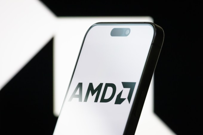 AMD, Sanmina, Sistem ZT