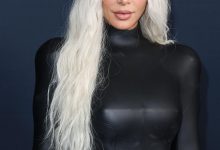 Kim Kardashian Mengenakan Balenciaga tiba di Lacma Art + Film Gala 2022 tahunan ke -11