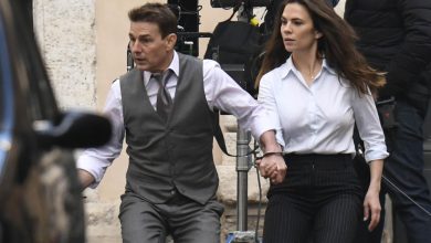 Tom Cruise dan Hayley Atwell