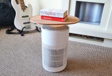 Tabel pemurni udara switchbot yang sedang diuji oleh pengulas kami