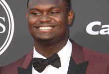 Zion Williamson di ESPY 2019 yang disajikan oleh Capital One di Microsoft Theatre pada 10 Juli 2019 di Los Angeles, California.