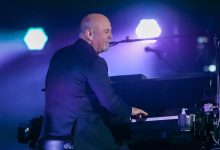 Billy Joel tampil dalam konser di Las Vegas