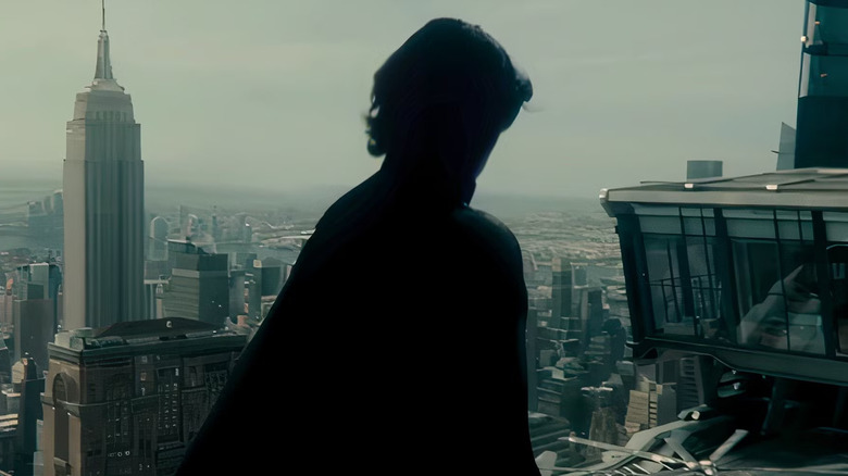 Void, memandang ke New York di Thunderbolts*.