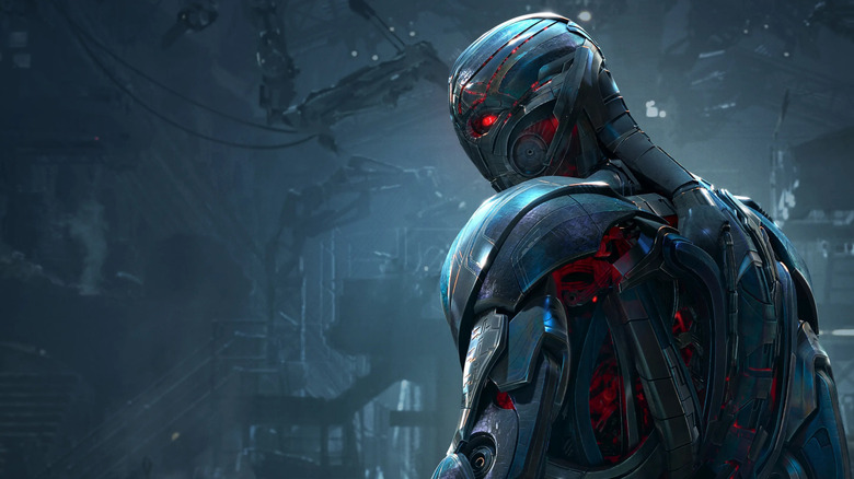 James Spader adalah suara jahat Ultron di Avengers: Age of Ultron